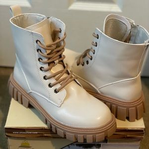 Lace up combat boots